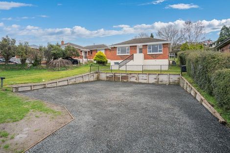 Photo of property in 301 Main South Road, Green Island, Dunedin, 9018
