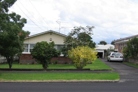 Photo of property in 1/40 Tawhiri Road, One Tree Hill, Auckland, 1061