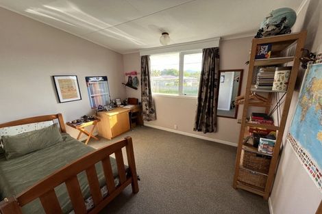 Photo of property in 3 Fernleigh Street, Ferndale, New Plymouth, 4310