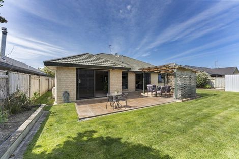 Photo of property in 25 Geneva Terrace, Kelvin Grove, Palmerston North, 4414