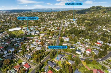 Photo of property in 3/70 Kaurilands Road, Titirangi, Auckland, 0604