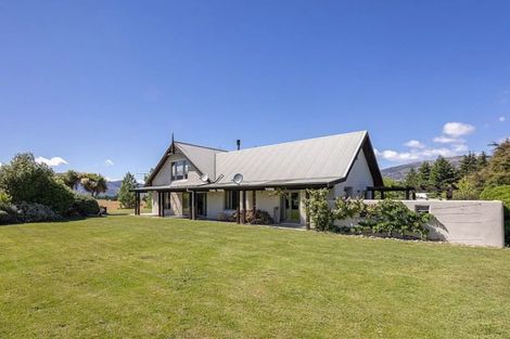 Photo of property in 1153 Wanaka-luggate Highway, Luggate, Wanaka, 9382