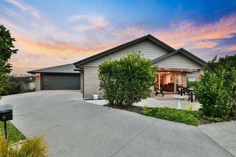 Photo of property in 8 Crosshill Court, Pokeno, 2402