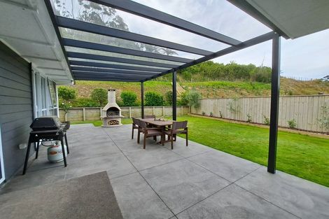 Photo of property in 35 Banks Boulevard, Whitby, Porirua, 5024