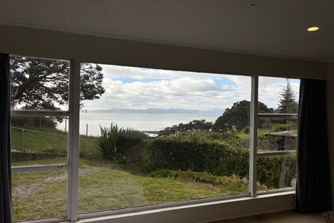 Photo of property in 65 Howard Road, Orere Point, Papakura, 2585