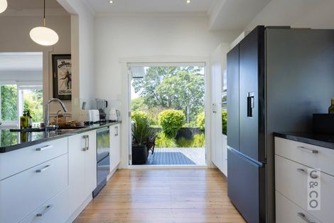 Photo of property in 56 Queen Street, Riverhead, 0820