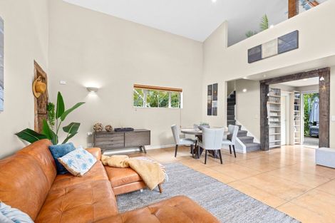 Photo of property in 27 Waimanu Place, Point Wells, Warkworth, 0986