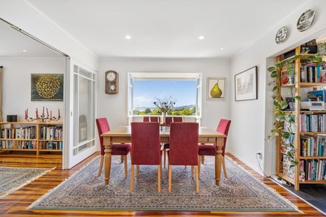 Photo of property in 23a Aberdeen Road, Castor Bay, Auckland, 0620