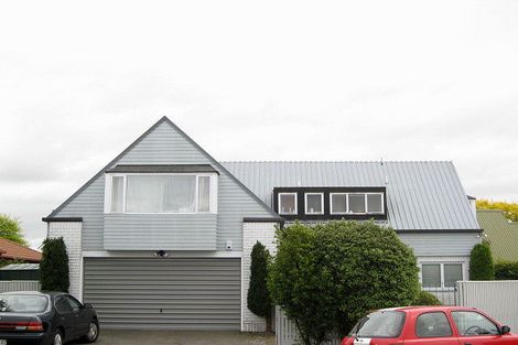 Photo of property in 77 Regency Crescent, Redwood, Christchurch, 8051