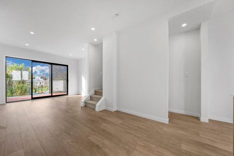 Photo of property in 7c Agincourt Street, Glenfield, Auckland, 0629