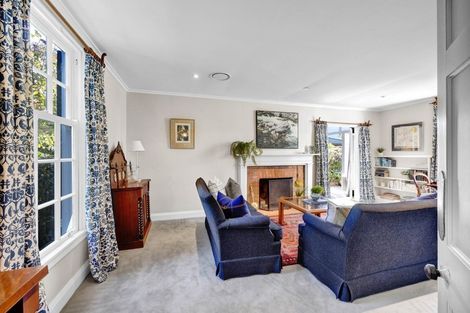 Photo of property in 91 Belt Road, New Plymouth, 4310