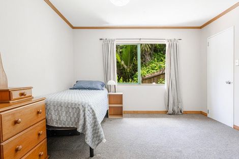 Photo of property in 214 Shaw Road, Oratia, Auckland, 0604