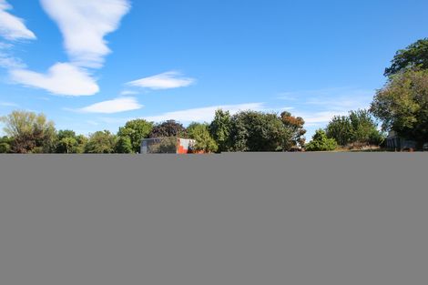 Photo of property in 25 Gordon Street, Weston, Oamaru, 9401
