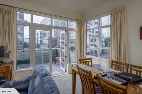 Photo of property in 32 Pipitea Street, Thorndon, Wellington, 6011