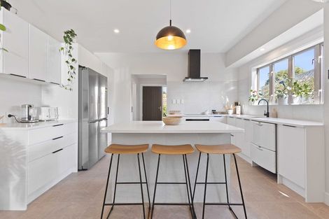 Photo of property in 160 North Avon Road, Richmond, Christchurch, 8013