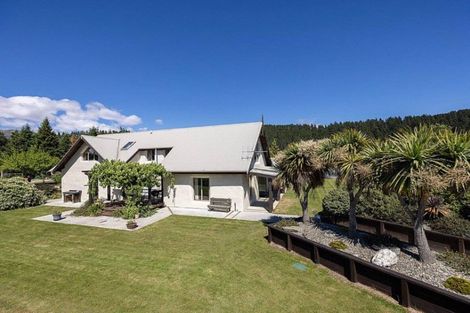 Photo of property in 1153 Wanaka-luggate Highway, Luggate, Wanaka, 9382