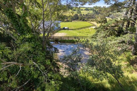 Photo of property in 59 Spur Road, Stillwater, Silverdale, 0993