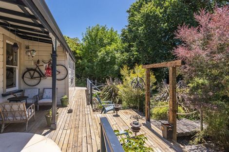 Photo of property in 16 Rata Road, Raumati Beach, Paraparaumu, 5032