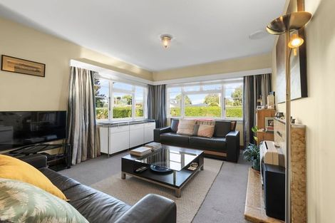 Photo of property in 72 Aorangi Road, Bryndwr, Christchurch, 8053