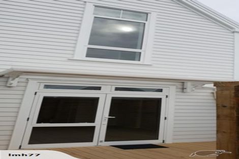 Photo of property in Pirie Street Townhouses, 14/35 Pirie Street, Mount Victoria, Wellington, 6011