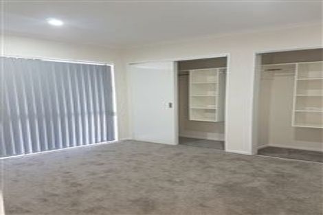 Photo of property in 33 Koroheke Road, Takanini, 2110