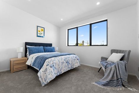 Photo of property in 6/18 Sylvan Crescent, Te Atatu South, Auckland, 0610