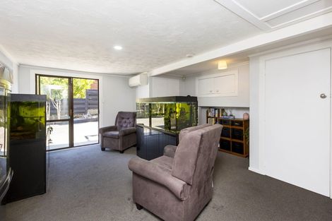 Photo of property in 22 Tacoma Drive, Totara Park, Upper Hutt, 5018