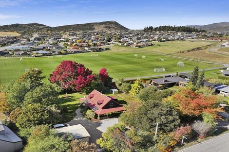 Photo of property in 101 Totara Terrace, Wanaka, 9305