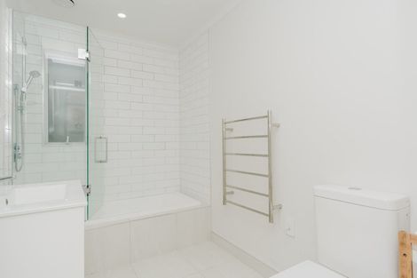 Photo of property in 17 Oderings Place, Huntington, Hamilton, 3210