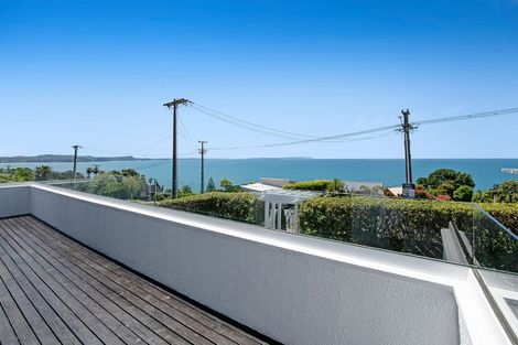 Photo of property in 1/6 Duncansby Road, Stanmore Bay, Whangaparaoa, 0932