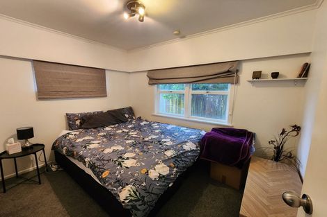 Photo of property in 18a Parrs Cross Road, Henderson, Auckland, 0612