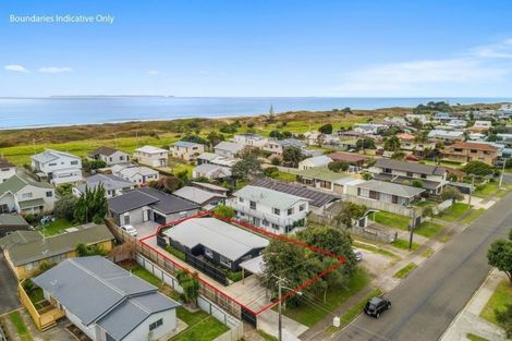 Photo of property in 265 Dickson Road, Papamoa Beach, Papamoa, 3118
