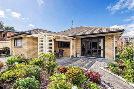 Photo of property in 11 Maurton Place, Onerahi, Whangarei, 0110