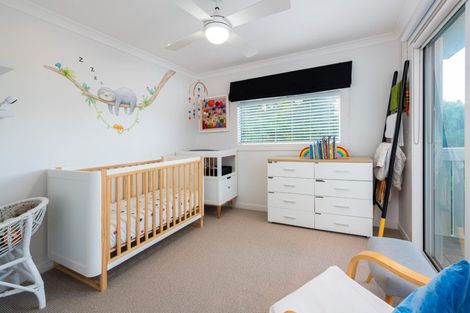 Photo of property in 1/75 Newhaven Terrace, Mairangi Bay, Auckland, 0630