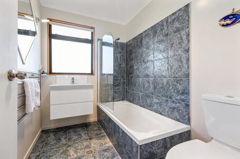 Photo of property in 25 Bermuda Drive, Papamoa Beach, Papamoa, 3118