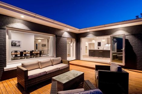 Photo of property in 36 Aberdeen Road, Saint Clair, Dunedin, 9012