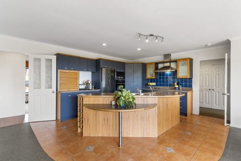 Photo of property in 577 Redoubt Road, Flat Bush, Auckland, 2019