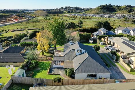 Photo of property in 80 Kinloch Way, Bethlehem, Tauranga, 3110