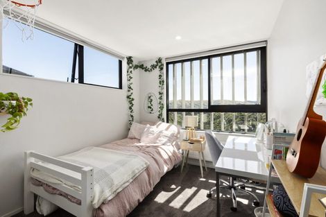 Photo of property in 13/6 Bushland Grove, Paparangi, Wellington, 6037