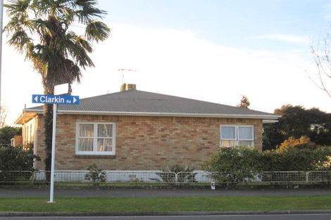 Photo of property in 169 Clarkin Road, Fairfield, Hamilton, 3214