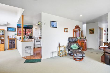 Photo of property in 440 Thames Coast Sh25 Road, Te Puru, Thames, 3575