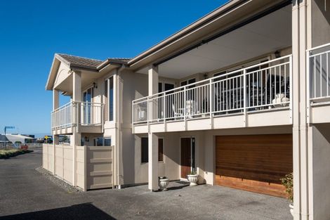 Photo of property in 1 Battery Road, Ahuriri, Napier, 4110