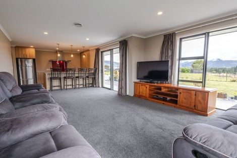 Photo of property in 8 Pukaki Avenue, Ngahere, 7872