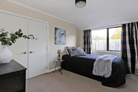 Photo of property in 210a Frimley Oaks, Frimley, Hastings, 4120