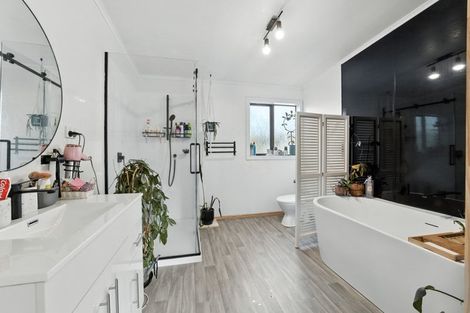 Photo of property in 49a King Edward Street, Eltham, 4322