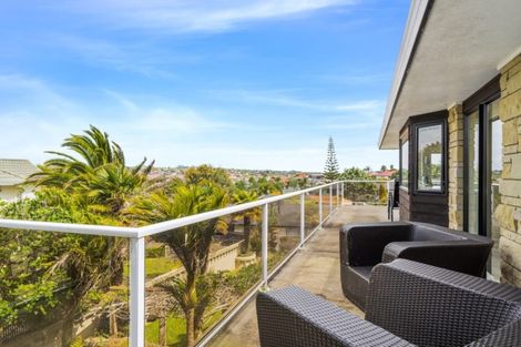 Photo of property in 42 Westview Court, Somerville, Auckland, 2014