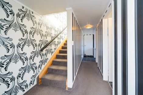 Photo of property in 111 Benmore Avenue, Cloverlea, Palmerston North, 4412