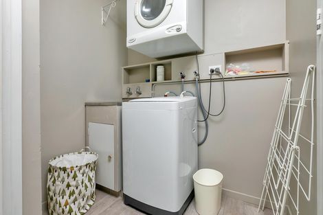 Photo of property in 9/34 Waiwera Place, Waiwera, Orewa, 0994