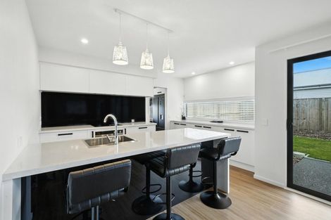 Photo of property in 29 Plover Avenue, Amberley, 7410