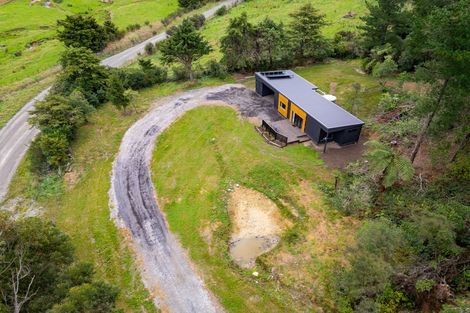 Photo of property in 90 Hoeke Road, Carrington, Carterton, 5791